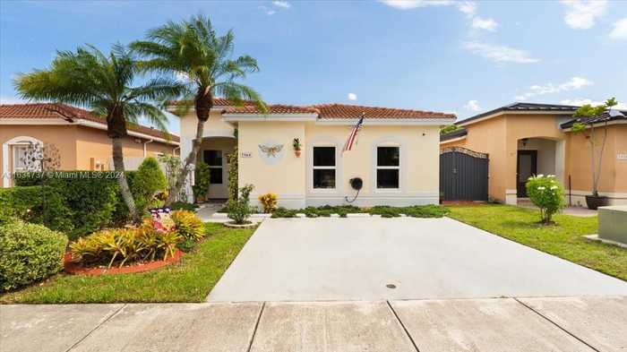 photo 1: 7968 NW 200th St, Hialeah FL 33015