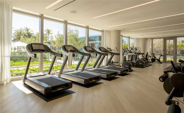 photo 6: 10201 Collins Ave Unit 204, Bal Harbour FL 33154