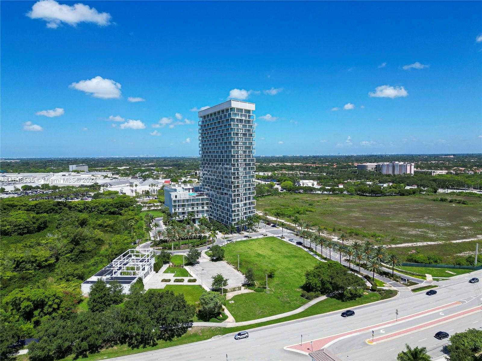 photo 2: 2000 metropica Way Unit 2411, Sunrise FL 33323