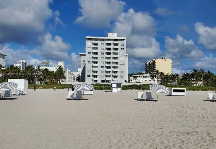 photo 1: 465 Ocean Dr Unit 224, Miami Beach FL 33139