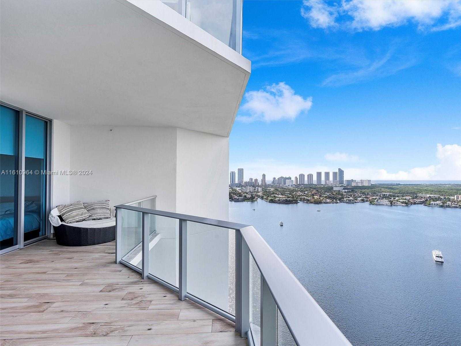 photo 2: 17111 Biscayne Blvd Unit LPH8, North Miami Beach FL 33160