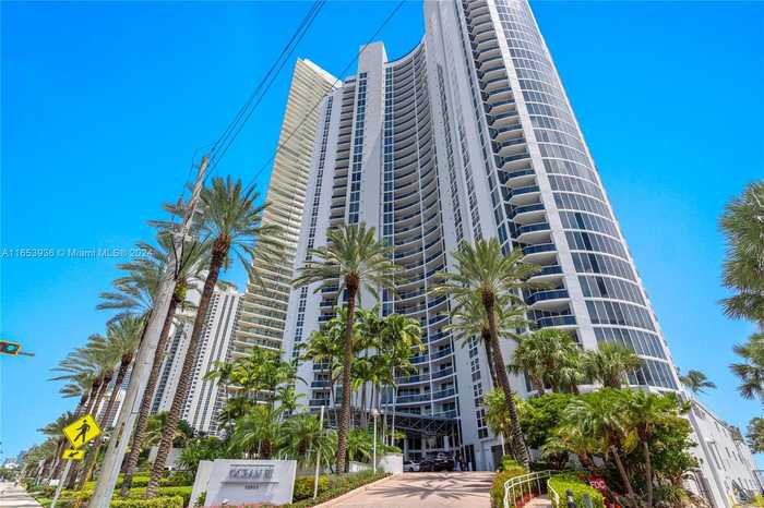 photo 1: 18911 Collins Ave Unit 2704, Sunny Isles Beach FL 33160