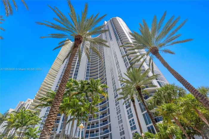 photo 67: 18911 Collins Ave Unit 2704, Sunny Isles Beach FL 33160