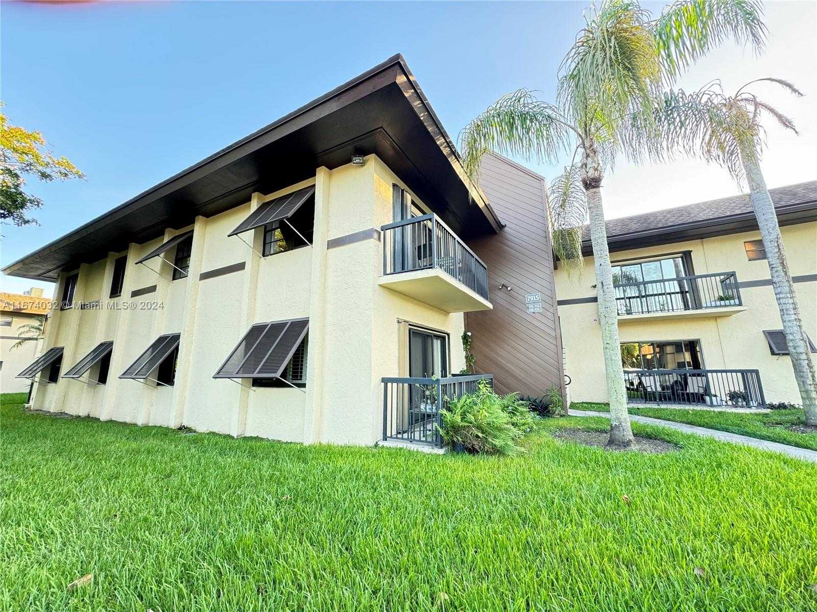 photo 1: 7915 SW 86th St Unit 729, Miami FL 33143