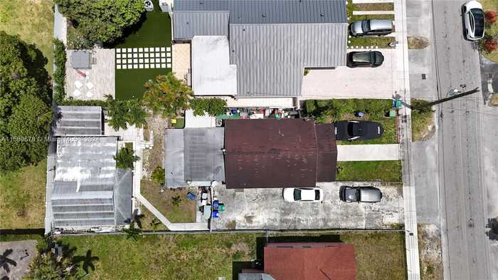 photo 31: 5539 SW 2nd St, Miami FL 33134