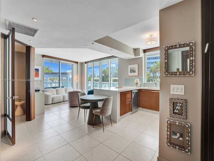 photo 1: 10 Venetian Way Unit 405, Miami Beach FL 33139