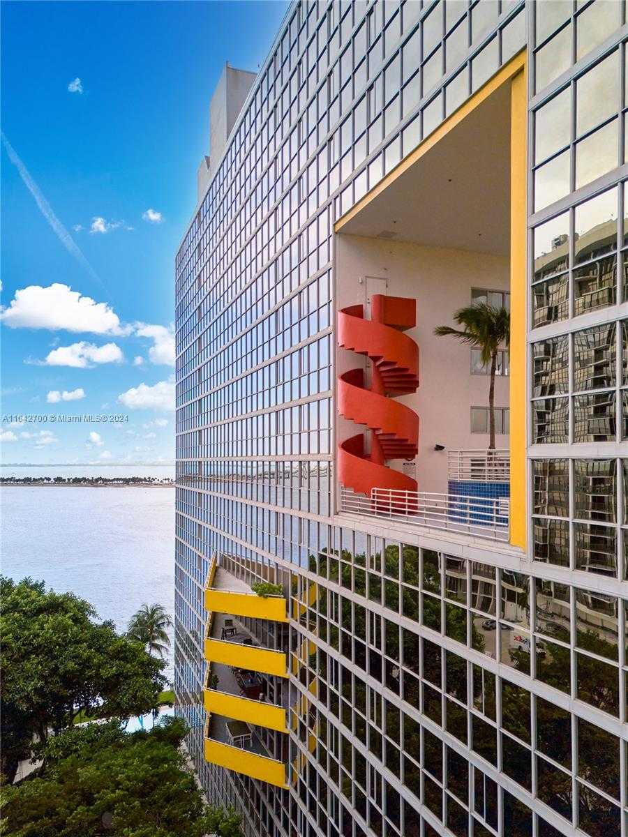 photo 3: 2025 Brickell Ave Unit 701, Miami FL 33129