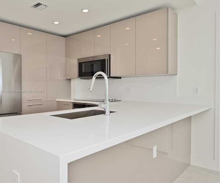 photo 2: 2000 Metropica Way Unit 2206, Sunrise FL 33323