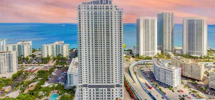 photo 100: 4010 S Ocean Dr Unit R308, Hollywood FL 33019