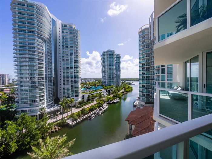 photo 2: 150 Sunny Isles Blvd Unit 1-1004+ RARE CABANA, Sunny Isles Beach FL 33160