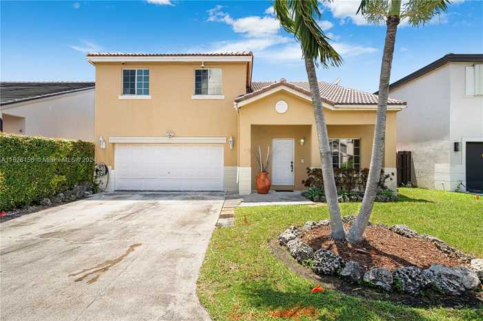 photo 1: 7332 SW 158th Ave, Miami FL 33193