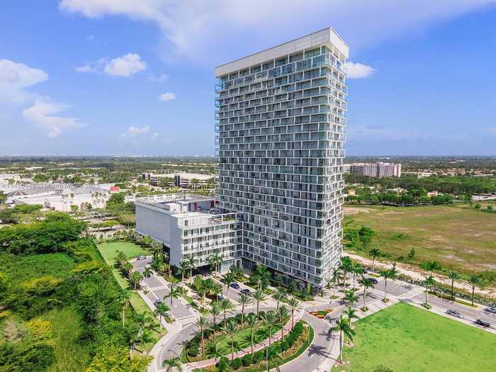 photo 2: 2000 Metropica Way Unit 1701, Sunrise FL 33323