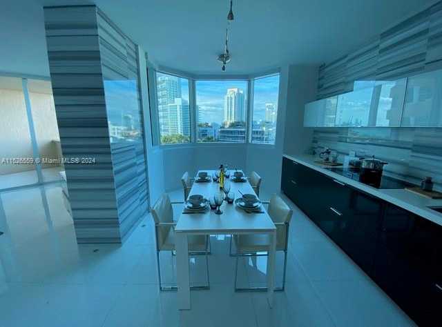 photo 3: 300 S Pointe Dr Unit 806, Miami Beach FL 33139