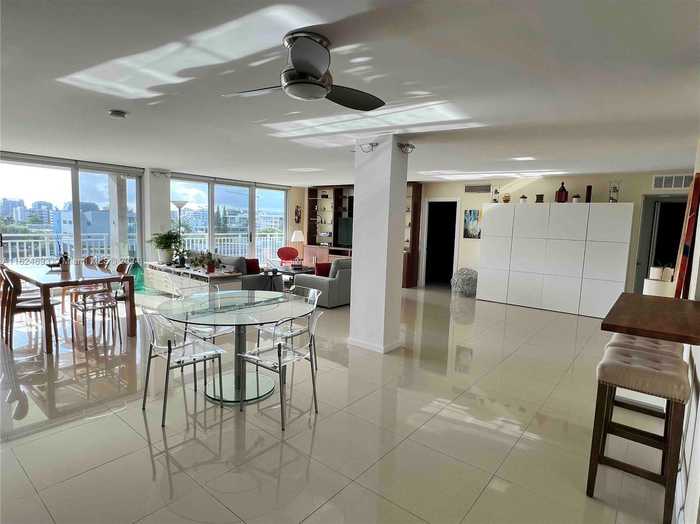 photo 2: 9500 W Bay Harbor Dr Unit 7F, Bay Harbor Islands FL 33154