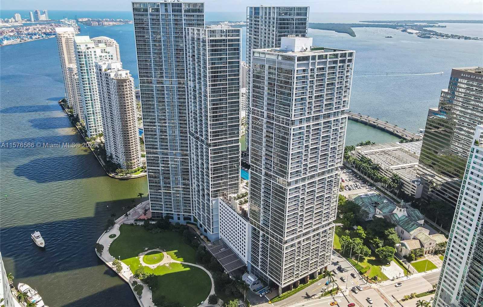 photo 1: 465 Brickell Ave Unit 5503, Miami FL 33131