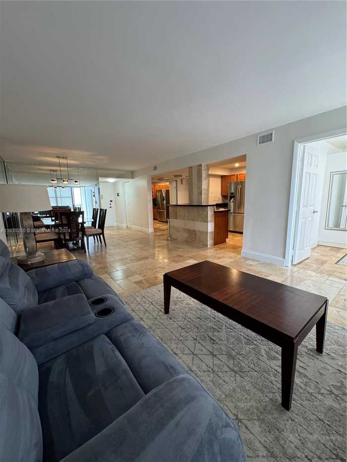 photo 1: Unit 929, Hallandale Beach FL 33009