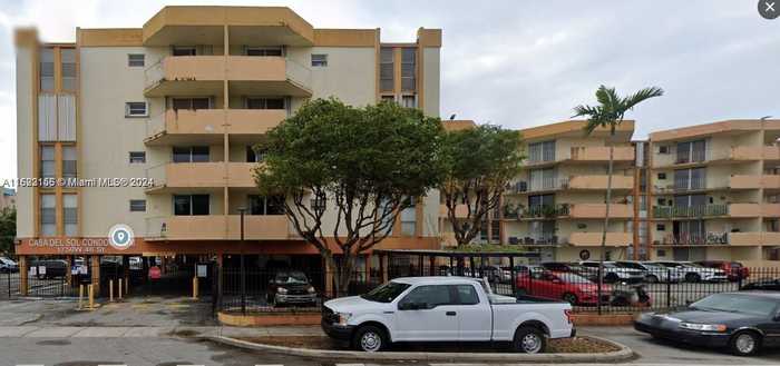 photo 2: 1750 W 46th St Unit 433, Hialeah FL 33012