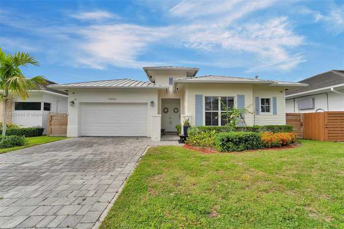 photo 2: 14952 SW 177th Ter, Miami FL 33187