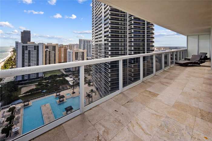 photo 40: 1830 S Ocean Dr Unit 2202, Hallandale Beach FL 33009