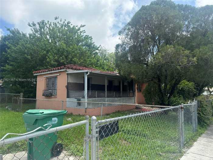 photo 1: 2328-2330 NW 80th St, Miami FL 33147