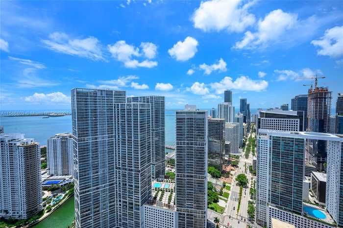 photo 16: 200 Biscayne Boulevard Way Unit 5403, Miami FL 33131