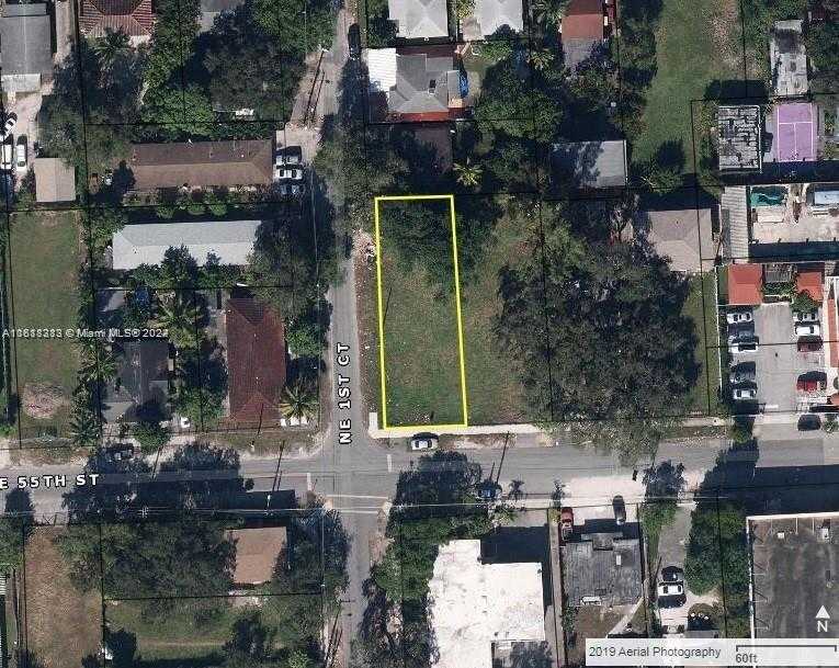 photo 1: 163-167 NE 55th St, Miami FL 33137