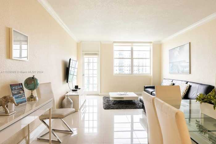 photo 2: 19370 Collins Ave Unit 716, Sunny Isles Beach FL 33160