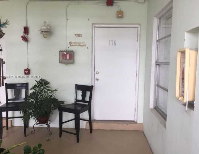 photo 12: 7670 SW 82nd St Unit 116, Miami FL 33143