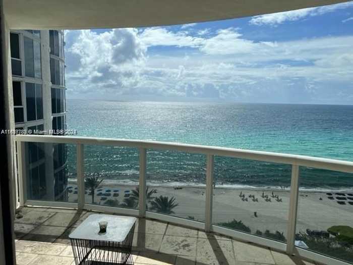 photo 14: 17201 Collins Ave Unit 1405, Sunny Isles Beach FL 33160