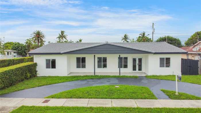 photo 2: 7875 SW 29th Ter, Miami FL 33155