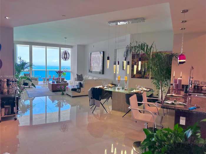 photo 2: 16001 Collins Ave Unit 2203, Sunny Isles Beach FL 33160