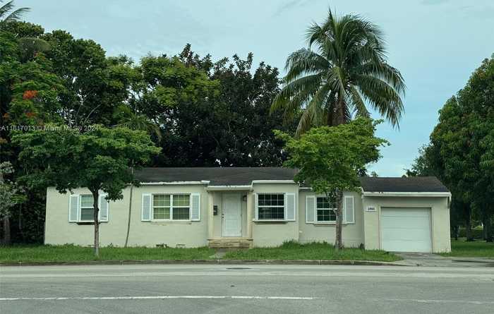 photo 1: 1400 SW 62nd Ave, West Miami FL 33144