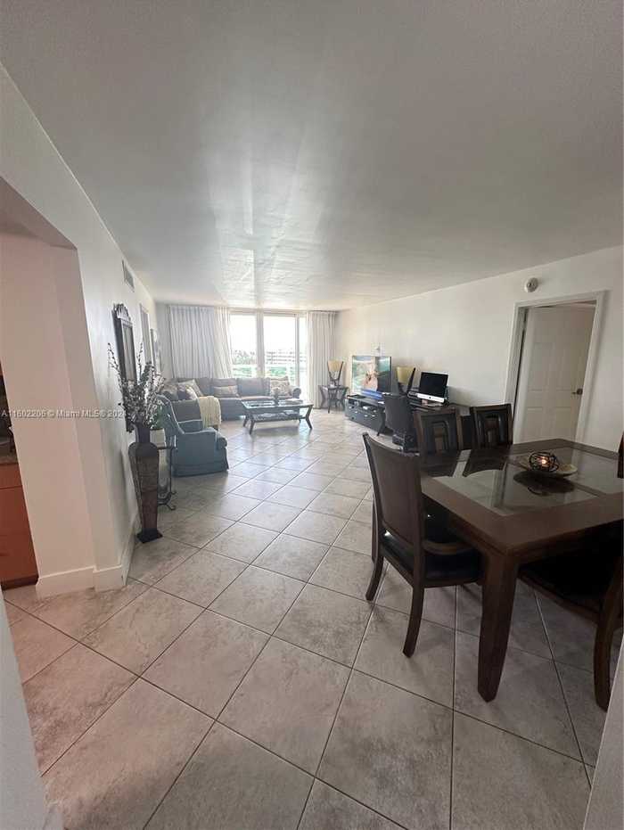 photo 1: Unit 601, Sunny Isles Beach FL 33160