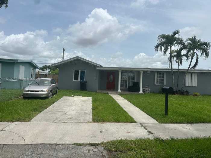 photo 4: 11225 SW 47th Ter, Miami FL 33165