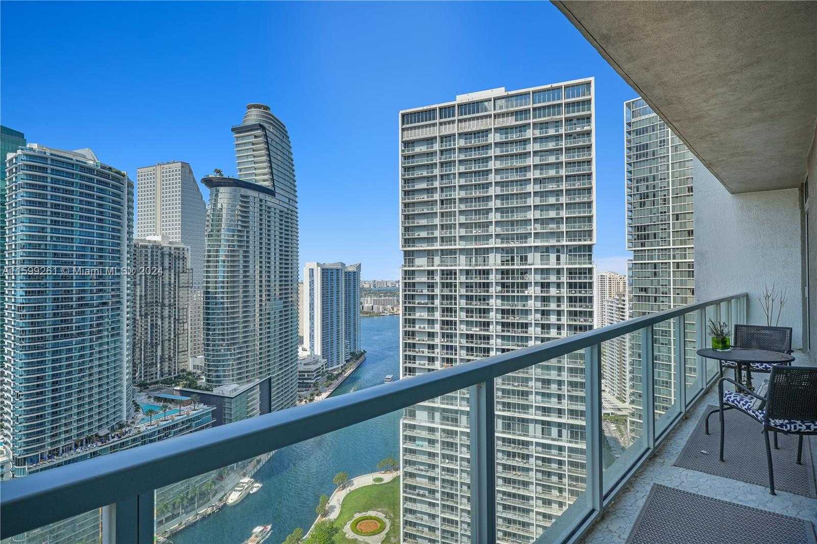 photo 1: 500 Brickell Ave Unit LPH-05, Miami FL 33131