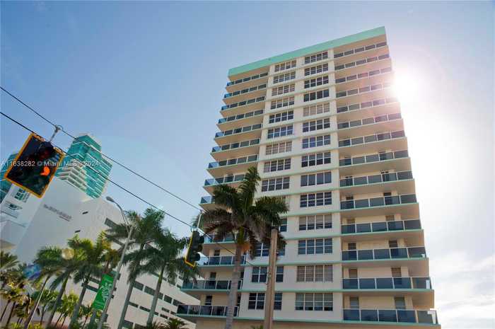 photo 2: 3725 S Ocean Dr Unit 717, Hollywood FL 33019