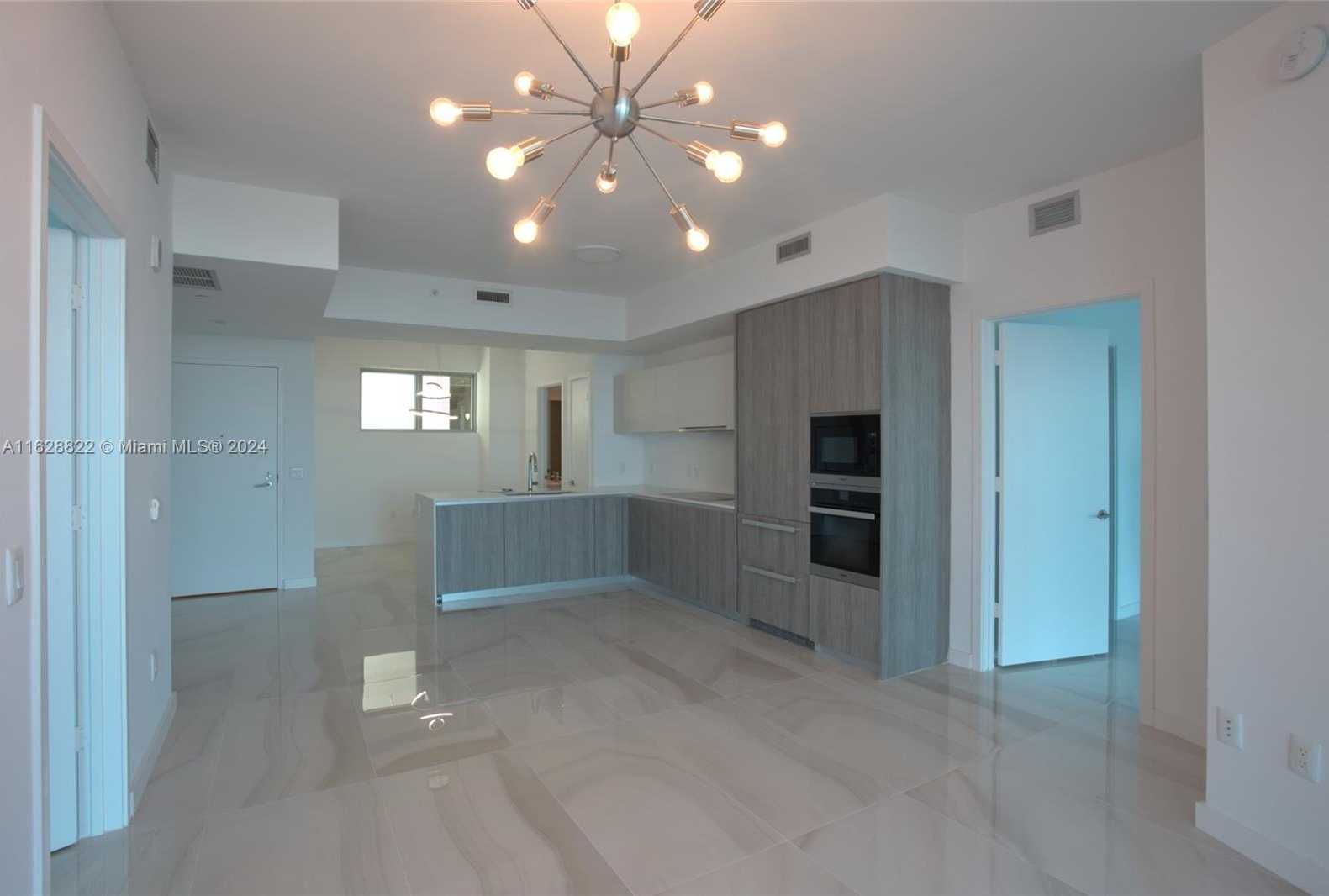 photo 3: 2900 NE 7th Avenue Unit 1703, Miami FL 33137