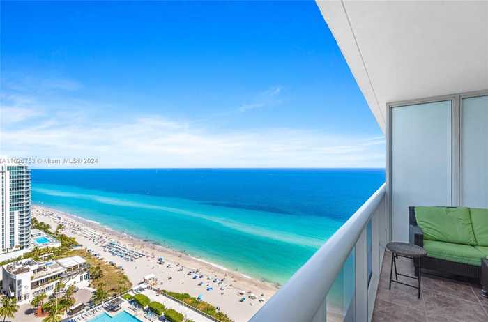 photo 2: 1830 S Ocean Dr Unit 2609, Hallandale Beach FL 33009