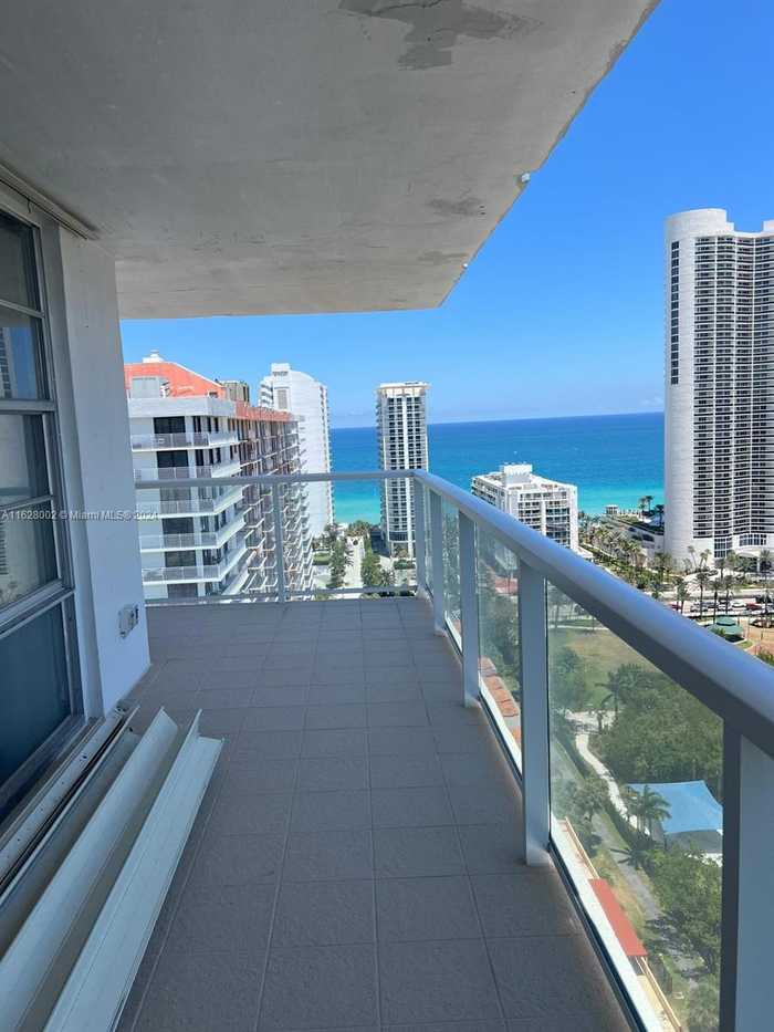 photo 1: 230 174th St Unit 2403, Sunny Isles Beach FL 33160