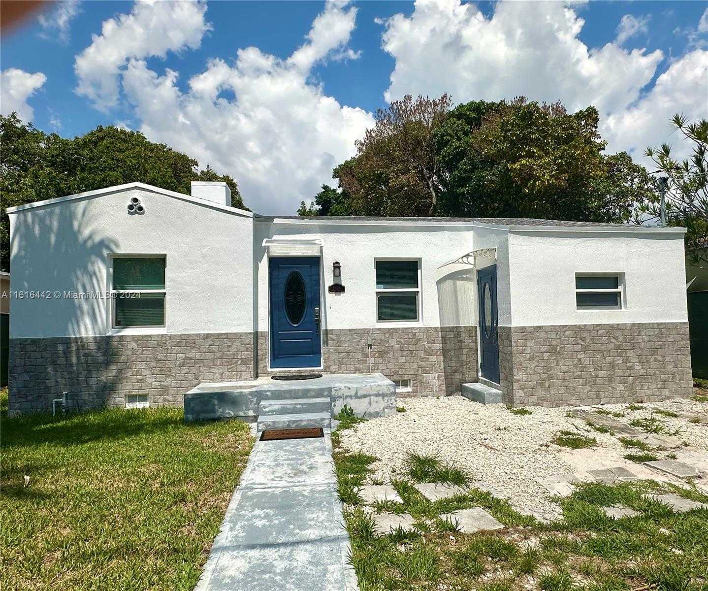 photo 2: 5636 NW 4th Ave, Miami FL 33127