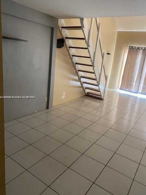 photo 3: 2430 NW 55th Ter, Lauderhill FL 33313