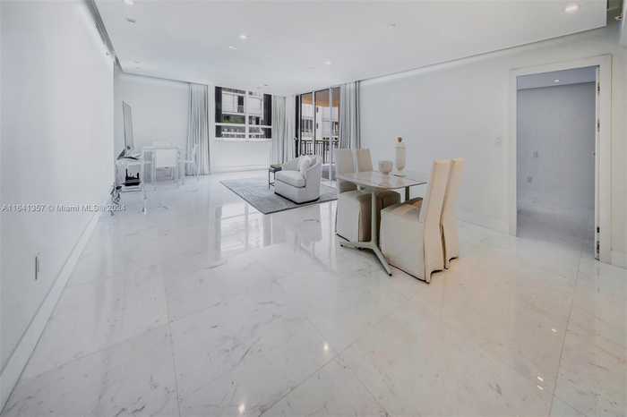 photo 2: 10175 Collins Ave Unit 1106, Bal Harbour FL 33154