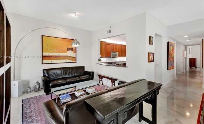 photo 2: 626 Coral Way Unit 305, Coral Gables FL 33134