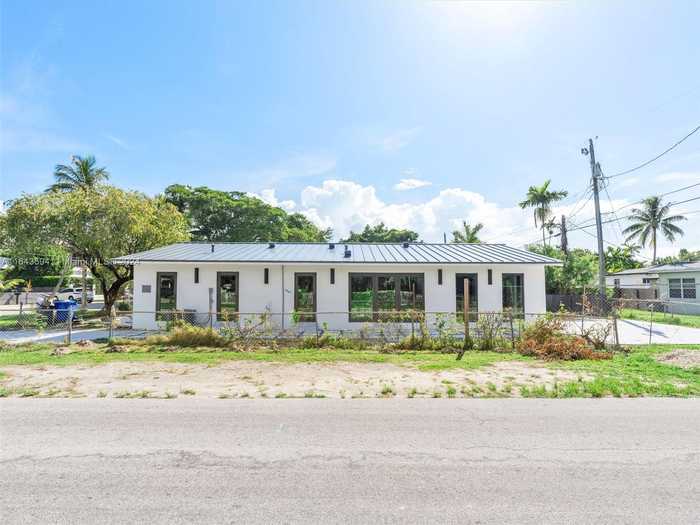 photo 33: 3390 Frow Ave, Miami FL 33133