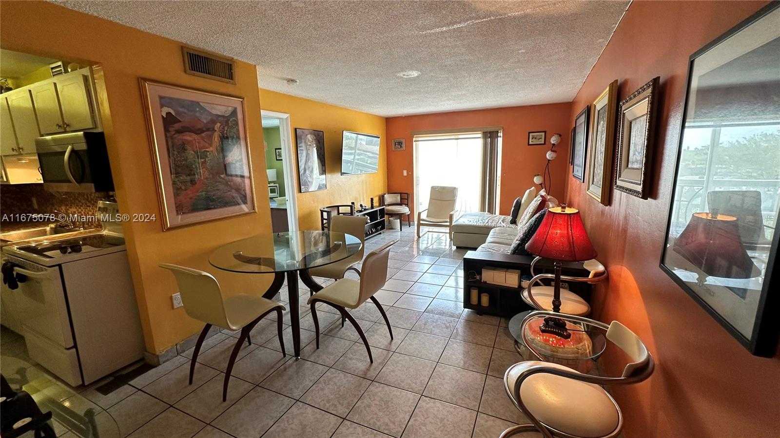 photo 3: 7825 NE Bayshore Ct Unit 506, Miami FL 33138