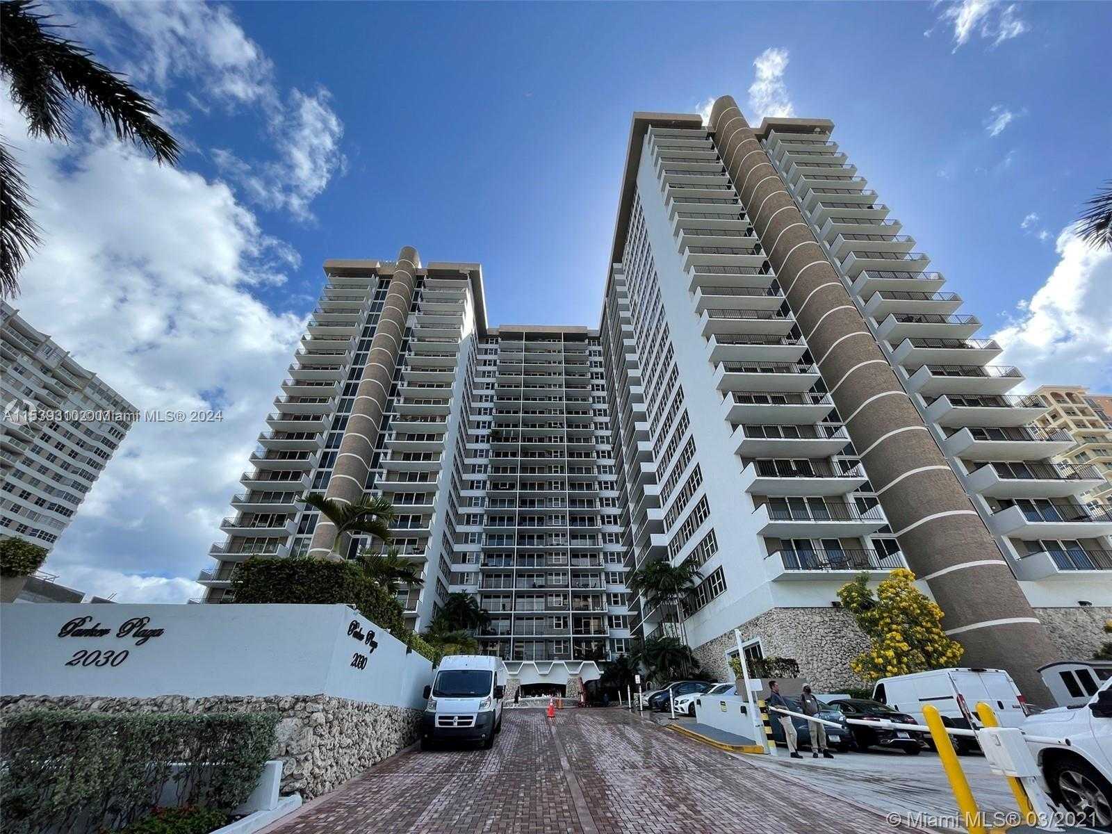 photo 1: 2030 S Ocean Dr Unit 1214, Hallandale Beach FL 33009