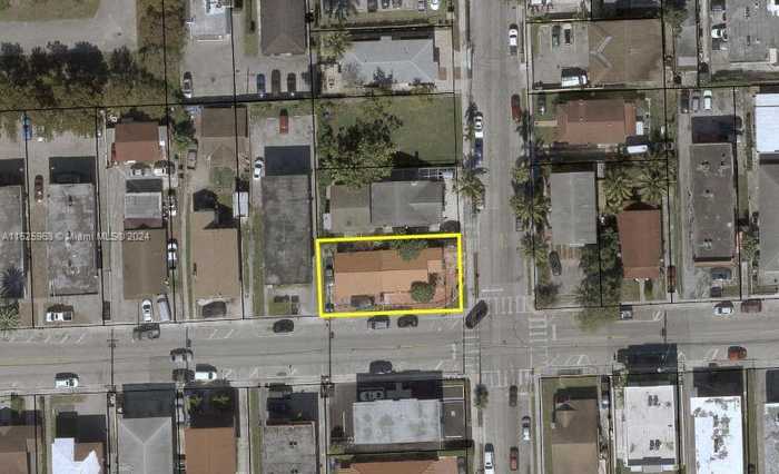 photo 5: 300 NW 13th Ave, Miami FL 33125