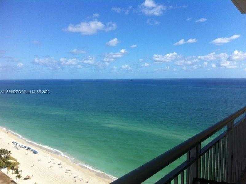 photo 3: 17375 Collins Ave Unit 2606, Sunny Isles Beach FL 33160