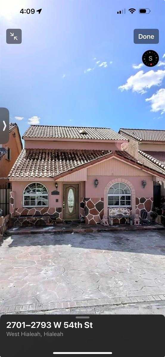 photo 1: 2756 W 54th St, Hialeah FL 33016