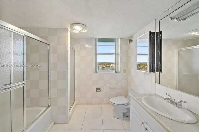 photo 36: 5255 Collins Ave Unit 5J, Miami Beach FL 33140